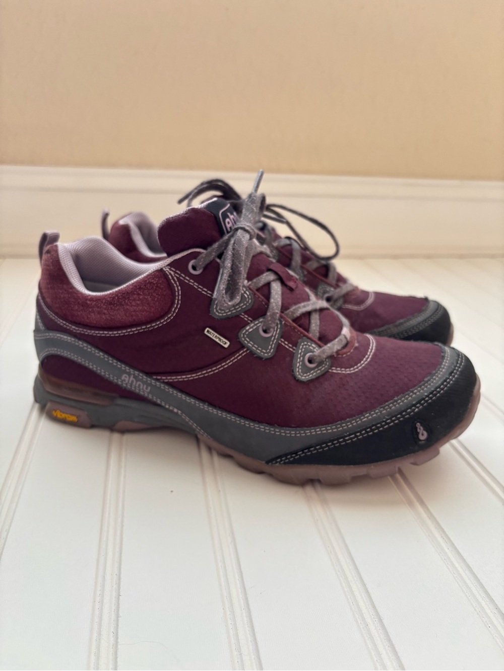 Ahnu | Women's Sugarpine Royal Magenta Hiking Shoes Size 9 Waterproof Outdoor